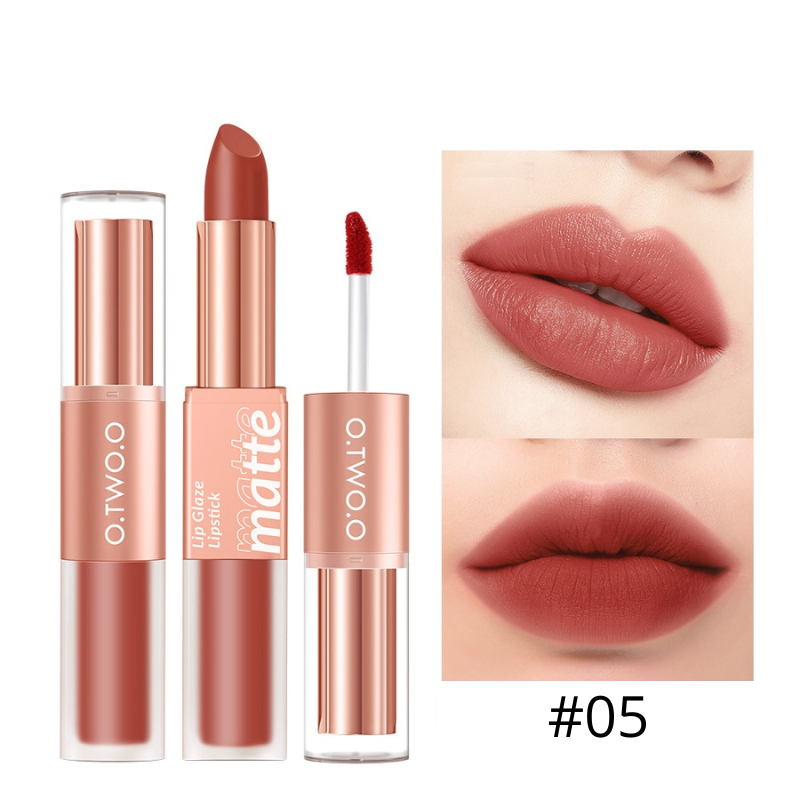 Imagem do Batom Lipstick Matte 2 em 1 - Cor intensa e hidratação equilibrada. Descubra a perfeição em cada aplicação para lábios irresistivelmente belos.